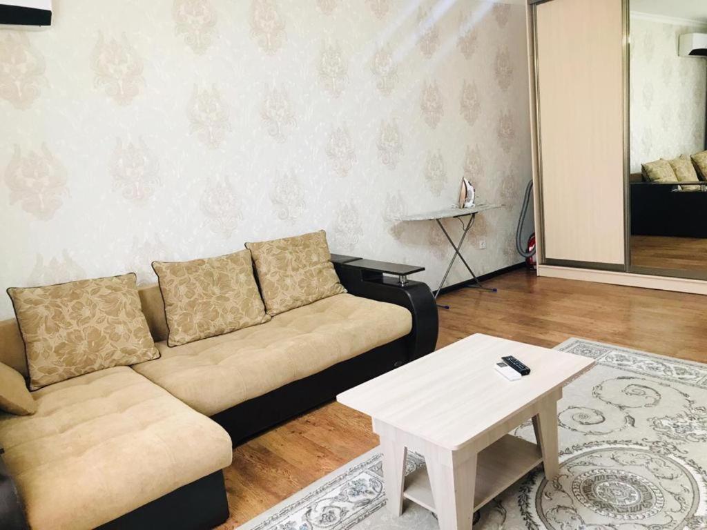 Жк Жана Алем Appartamento Atyraū Esterno foto